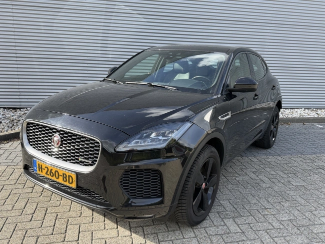 Jaguar E-Pace - 2.0 P200 AWD SE Pano | Camera | Trekhaak