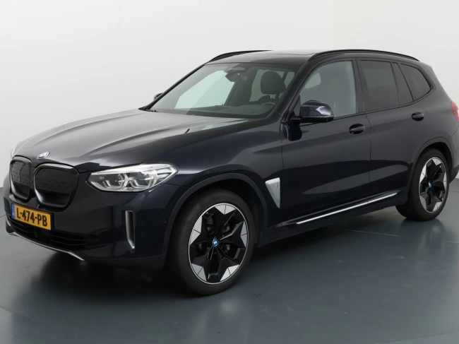 BMW iX3 - High Executive 80 kWh Pano 96.71% SOH